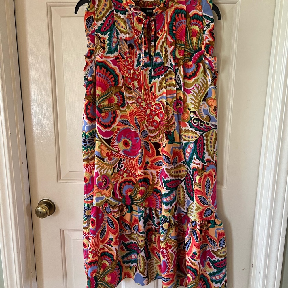 Multicolor Floral Print Sleeveless Women's Dress